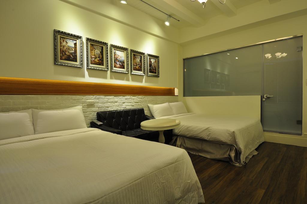 Young Motel Taitung Номер фото