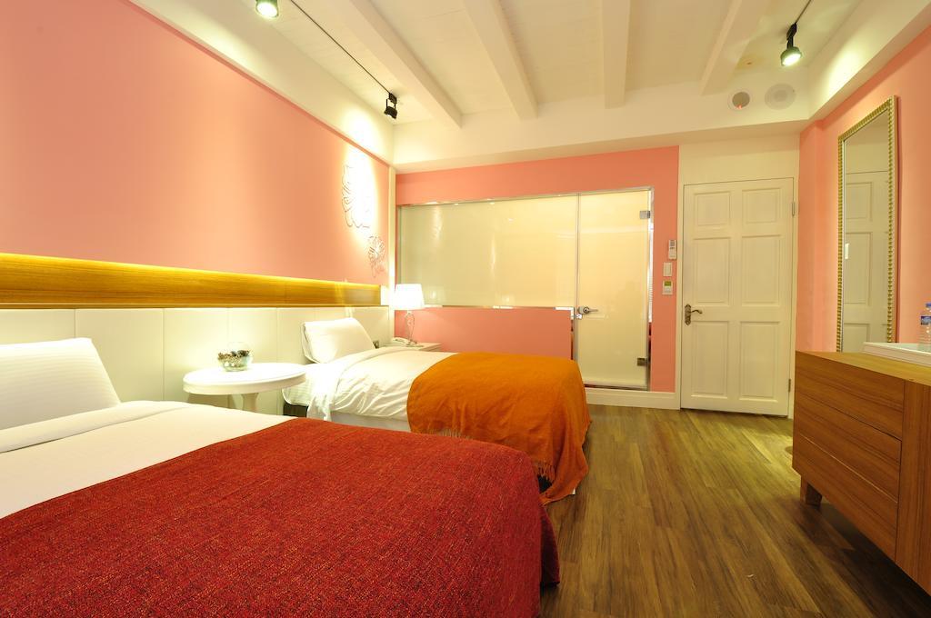Young Motel Taitung Номер фото